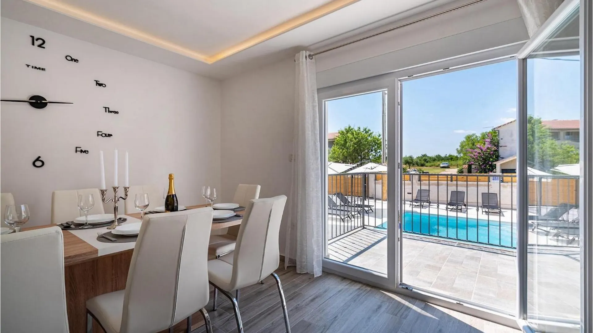 Villa Feniks Polaca