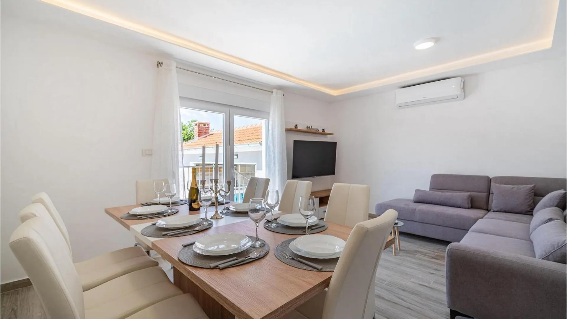 Сasa de vacaciones Villa Feniks Polaca