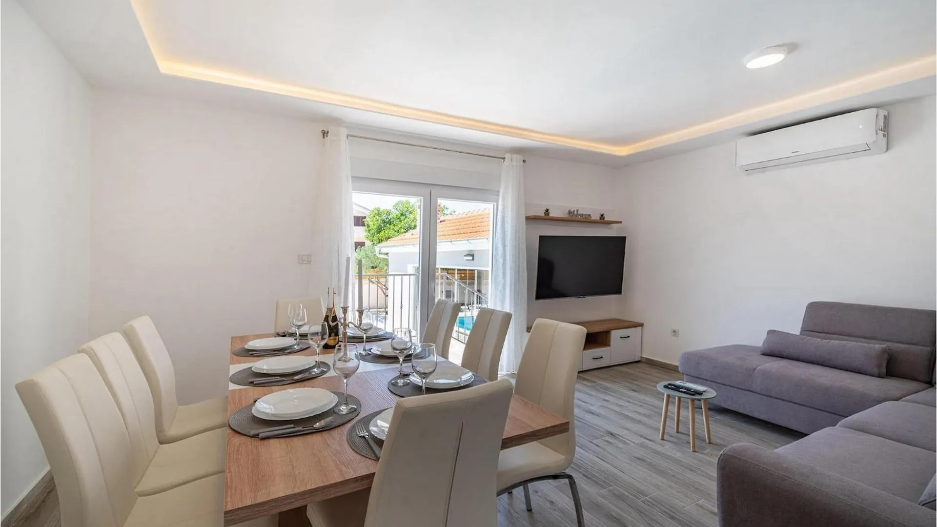 Villa Feniks Polaca Holiday home